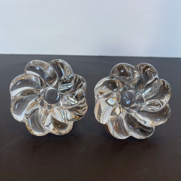 Pair of Crystal Glass Candlesticks in a Floral Design - Picture 11 of 13